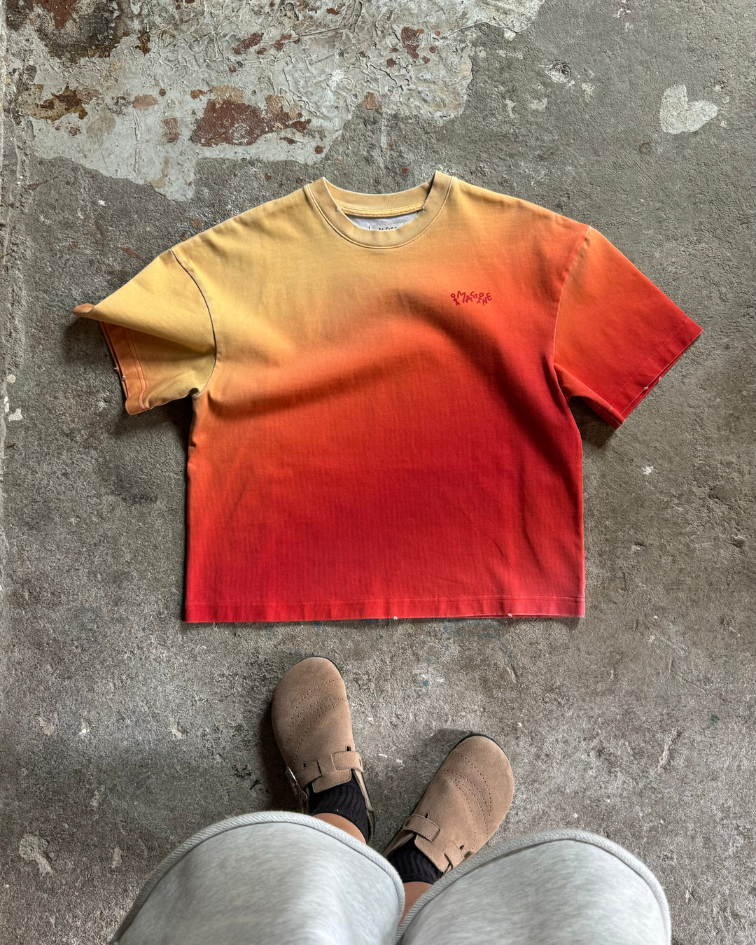 ORANGE GRADIENT TEE