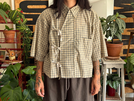 UPCYCLED SHIRT 19 — LEON
